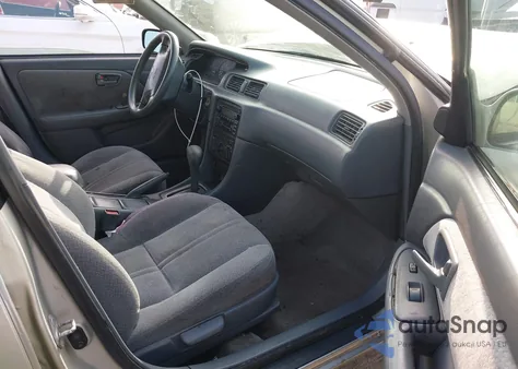 2000 Toyota Camry Le из США, поврежденный, VIN 4T1BG22K8YU625857